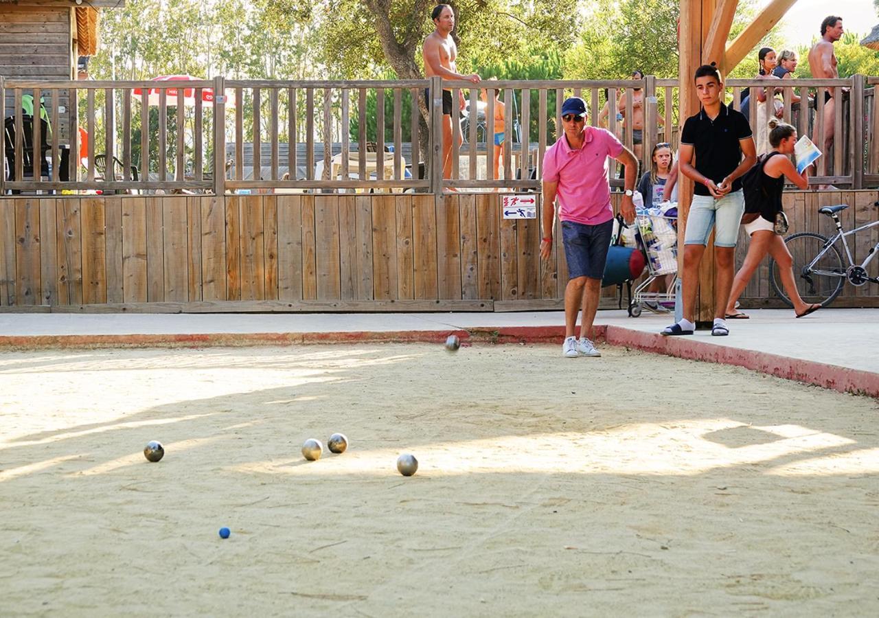 Camping San Damiano Biguglia  Buitenkant foto